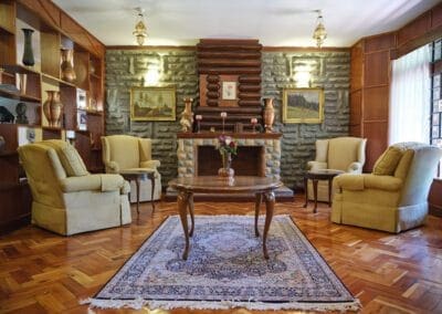 Lion Lounge