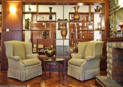 Lion Lounge