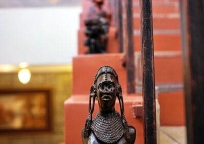 Artefacts & Decorations
